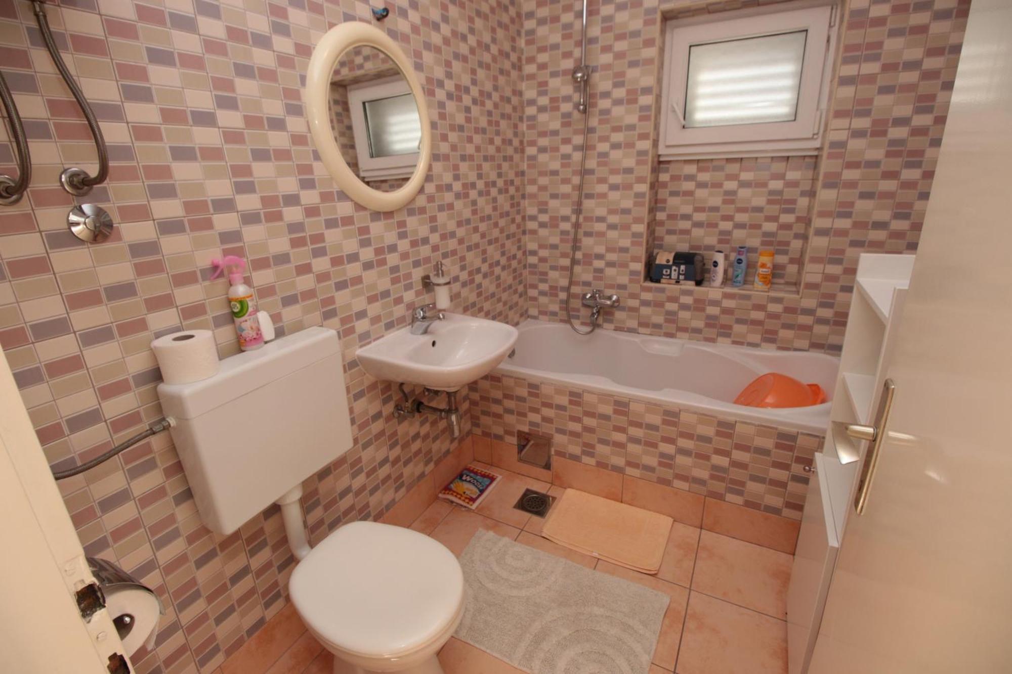 Apartmani Damir Livajic Omiš Exteriér fotografie