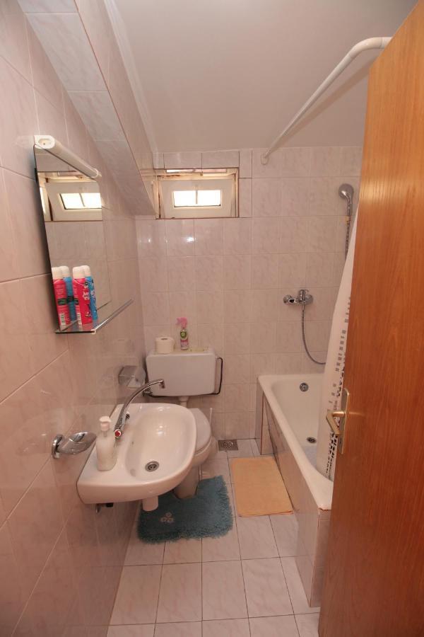 Apartmani Damir Livajic Omiš Exteriér fotografie