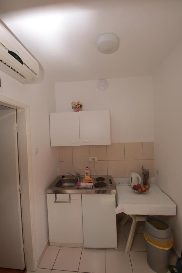 Apartmani Damir Livajic Omiš Exteriér fotografie